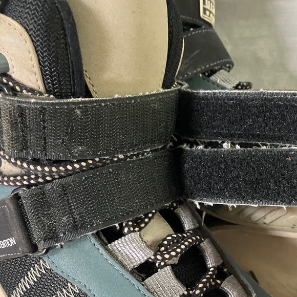 Ultra wheels youth Inline Skates Velcro / laces. - Picture 15 of 16